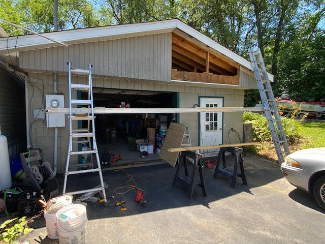 Painted wood siding repair - Moisture damage